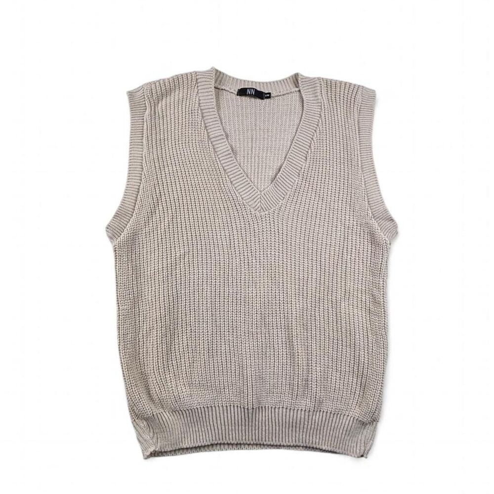 NN Knit Sweater Vest Women’s S/M Cream V Neck Chunky Preppy Minimal